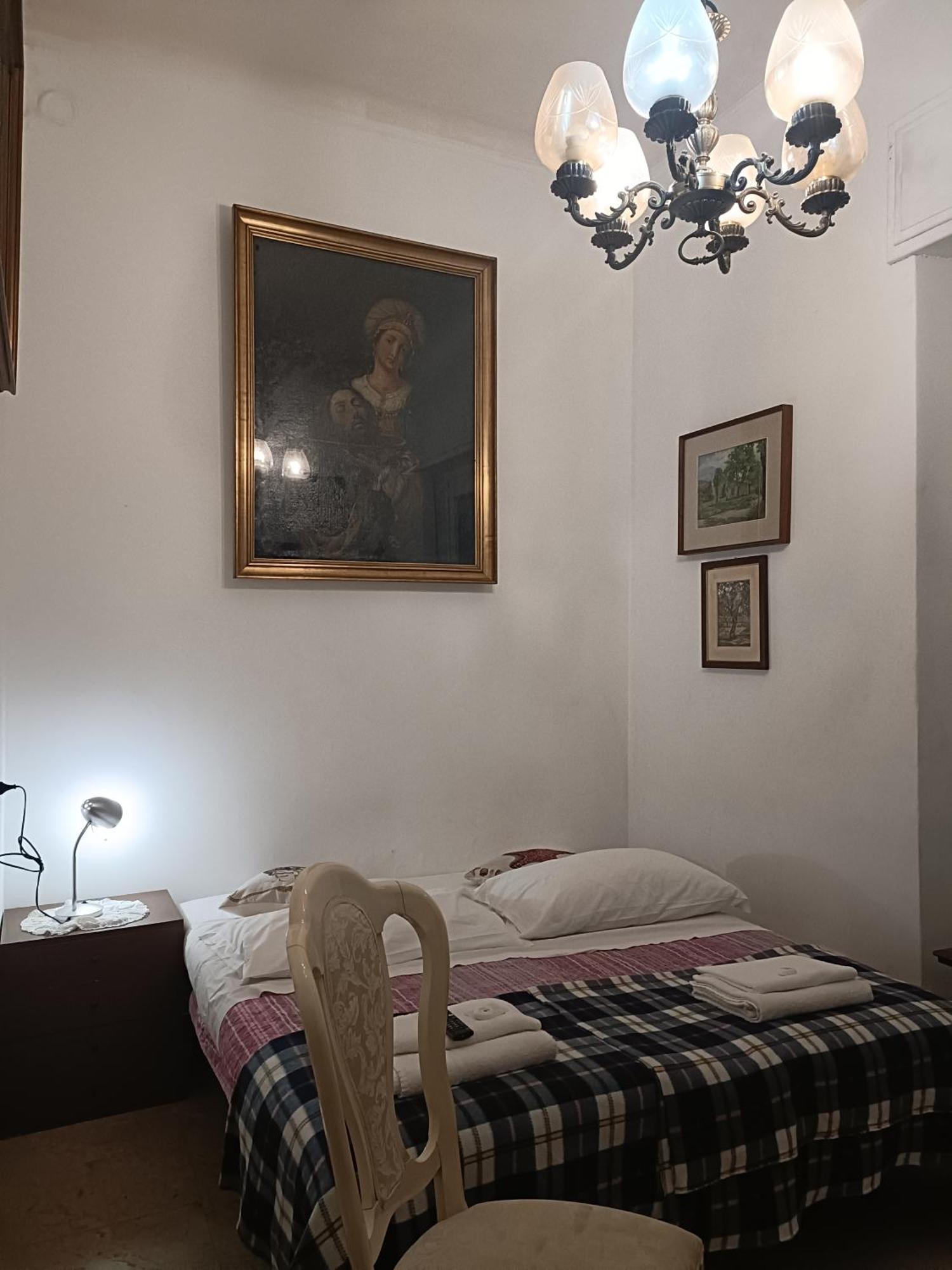 Chez Mavipagi B&B Vérone Extérieur photo